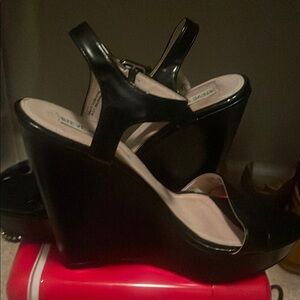 Steve Madden Black Wedge Sandals